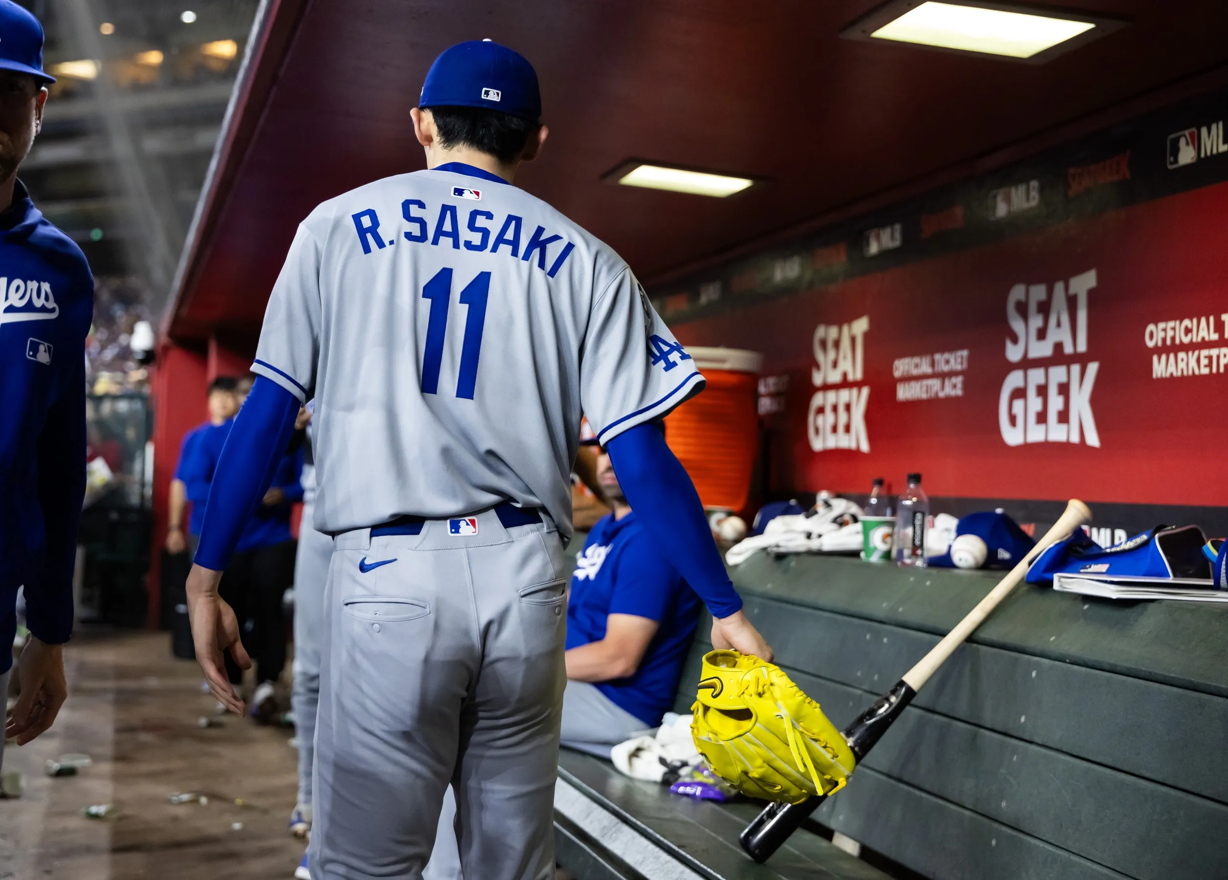 Roki Sasaki enfrenta nuevo revés: Dodgers lo colocan en lista de lesionados por pinzamiento en hombro